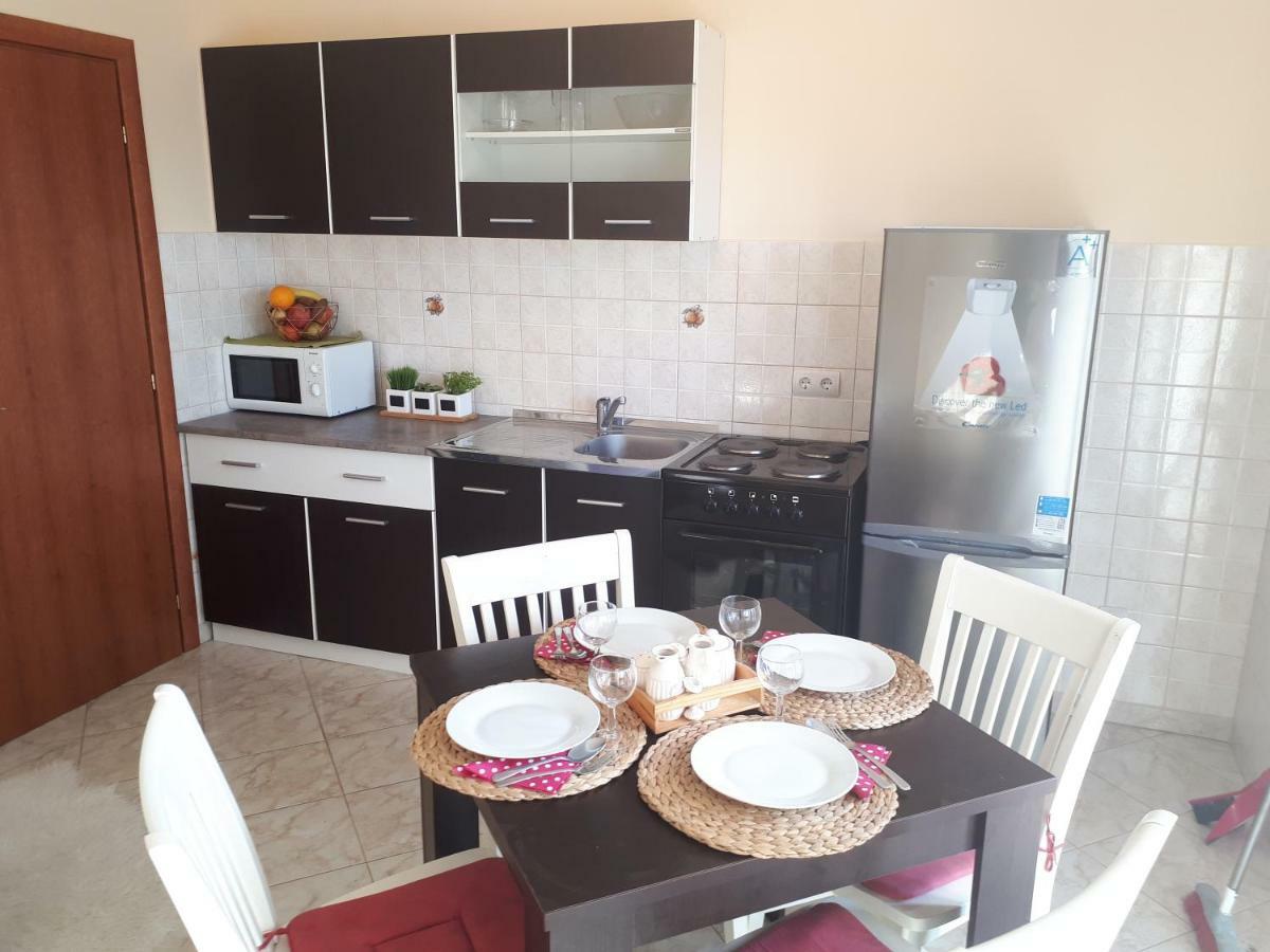 Eva Apartman